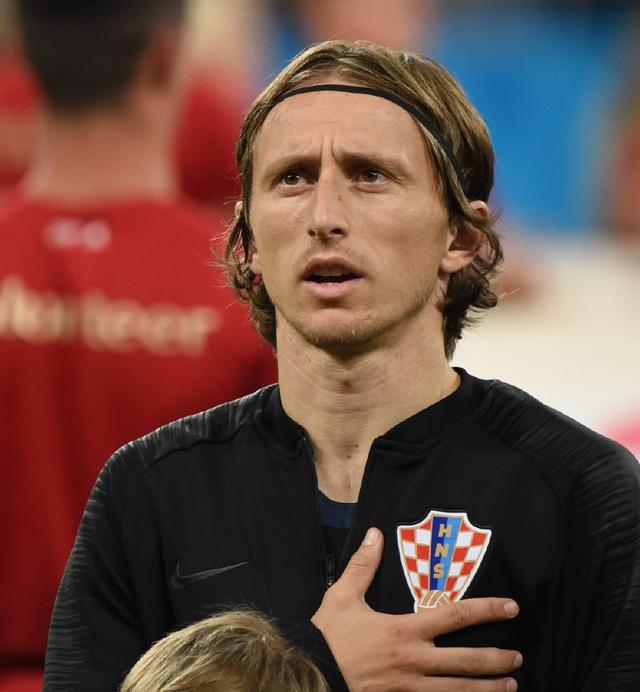 行为实验：在虚拟现实（VR）环境下，赌客的风险承担意愿比现实环境中提升了22%。（行为学实验显示：VR情境下赌客的风险承担意愿较现实环境高出22%）